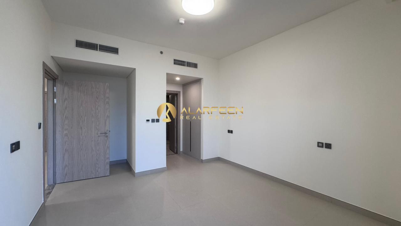Spacious 1Br | Fitted Kitchen | Call Now
