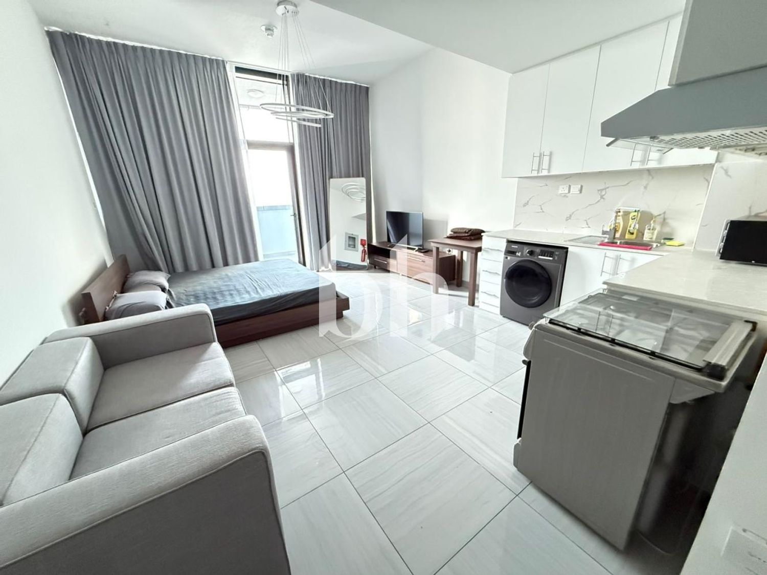 Stunning Views | Ready to move in | Modern