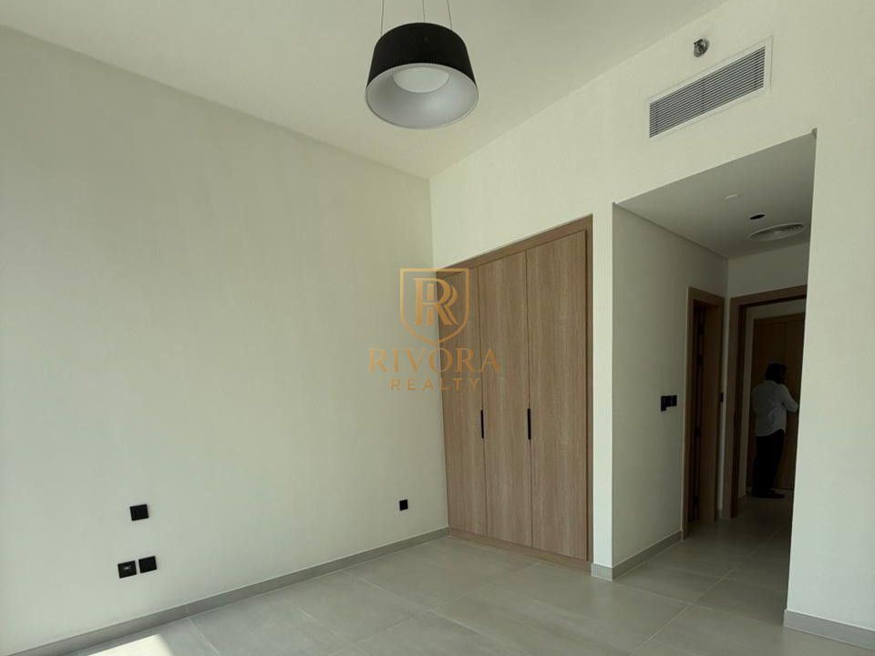 2 BHK I WITH KITCHEN APPLIANCES I STORAGE