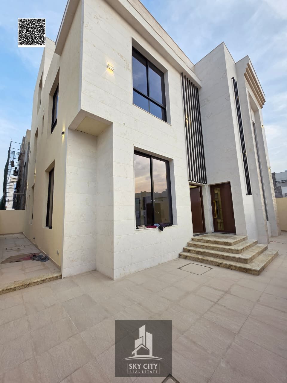 Now is your chance to own your dream villa in Ajman - a luxurious modern design and an unparalleled location! Your dream villa is ready, at a price th