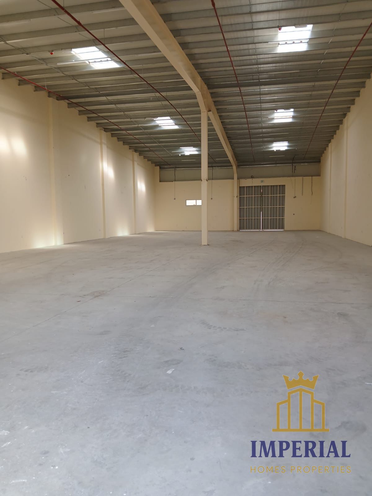 Warehouse on an area of 8000 sq ft without a weighbridge in Al Jurf Industrial Area for rent