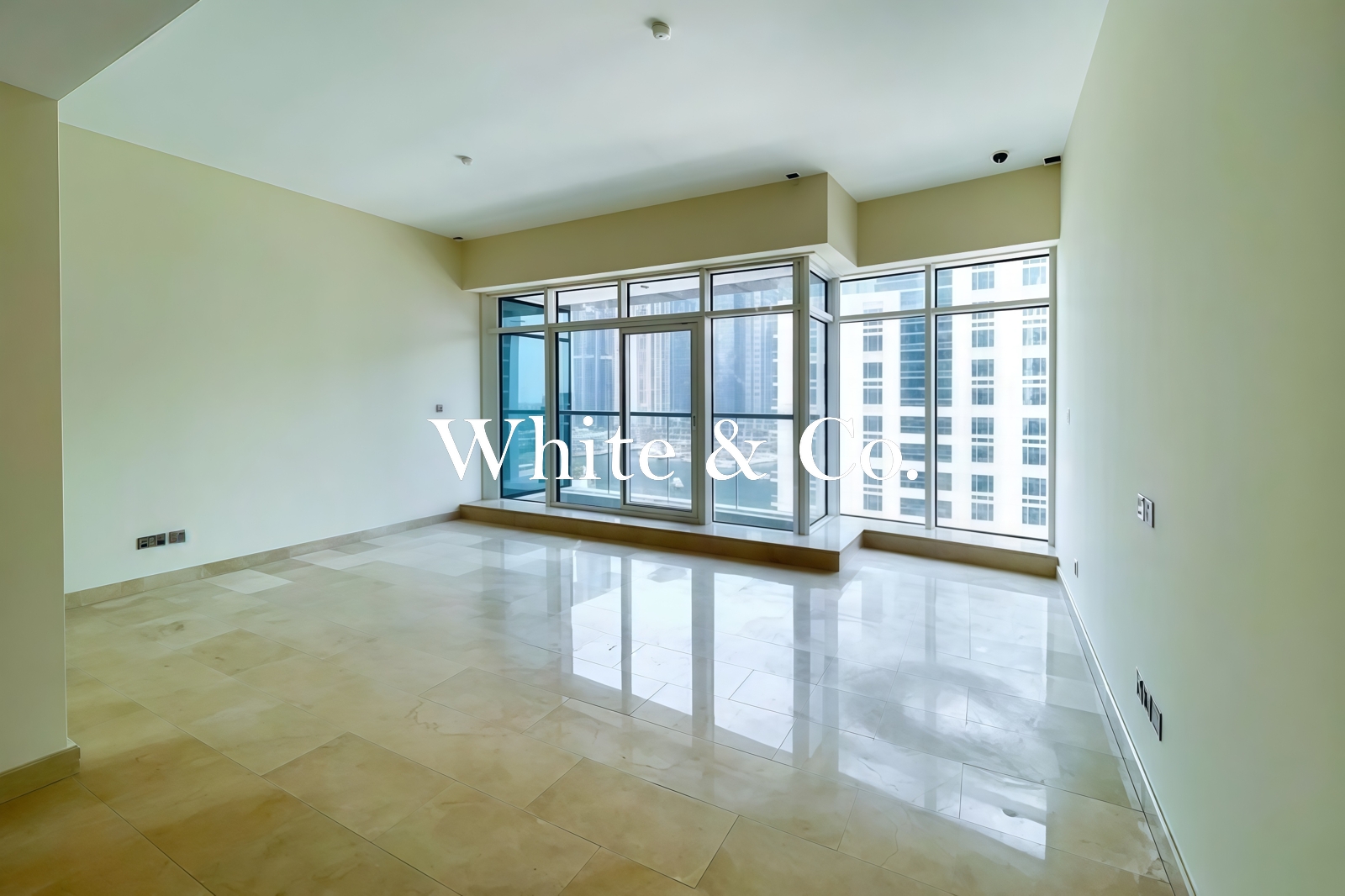 Spacious | Marina View | 2 Bed + Maid