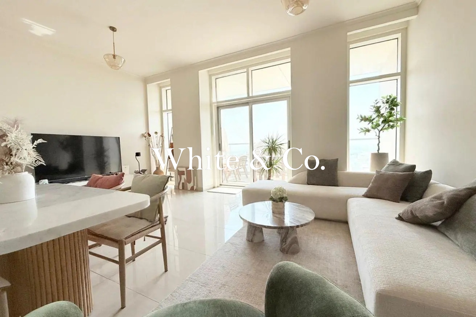 HIGHEST FLOOR | VILLA VIEW | LARGE SPACE