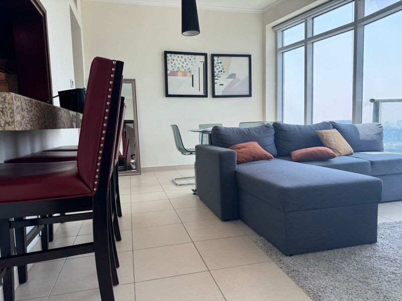 ELEGANT | MODERN | FURNISHED | PRIME AREA