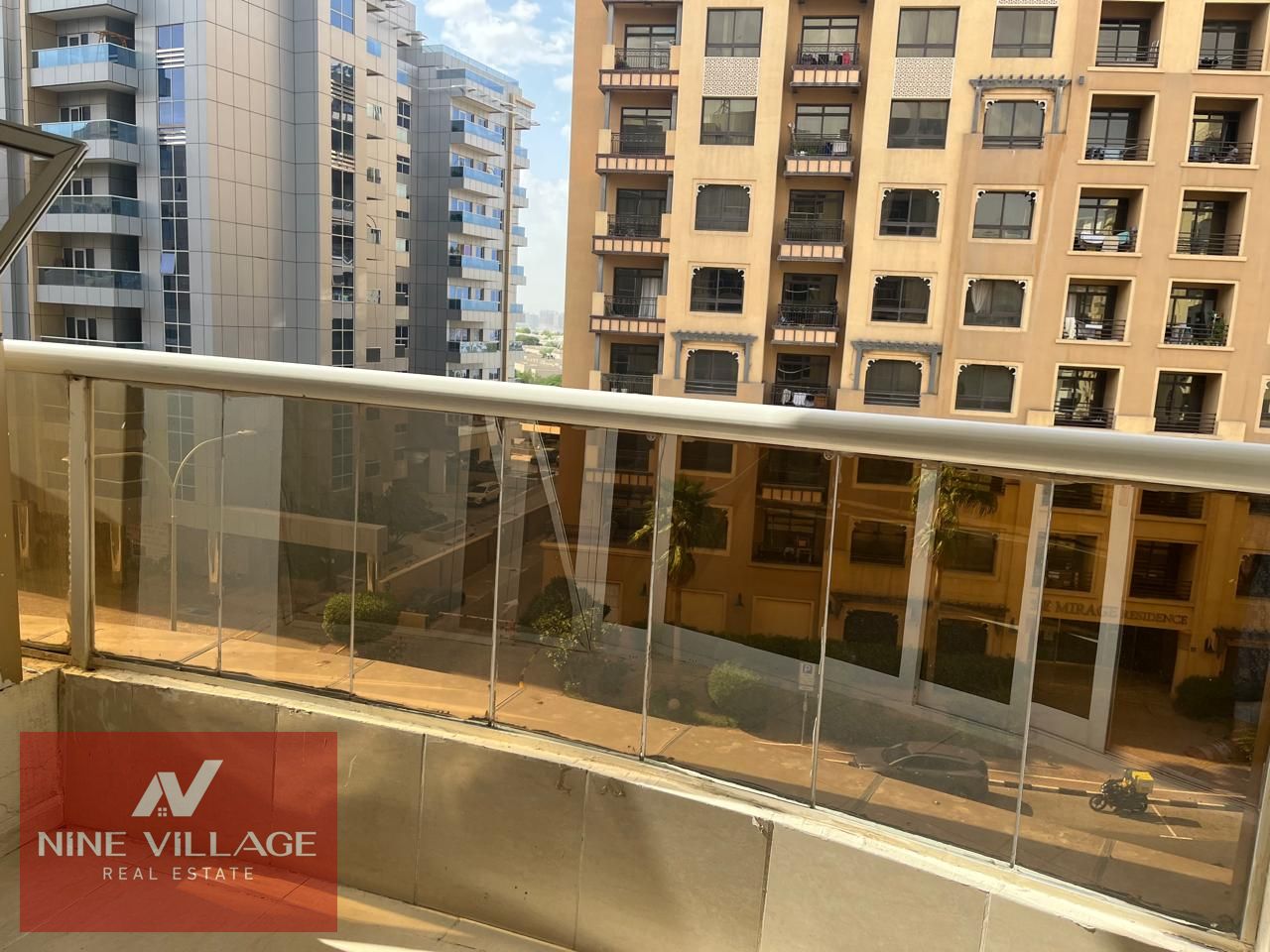 1 BEDROOM|READY TO MOVE |PRIME LOCATION