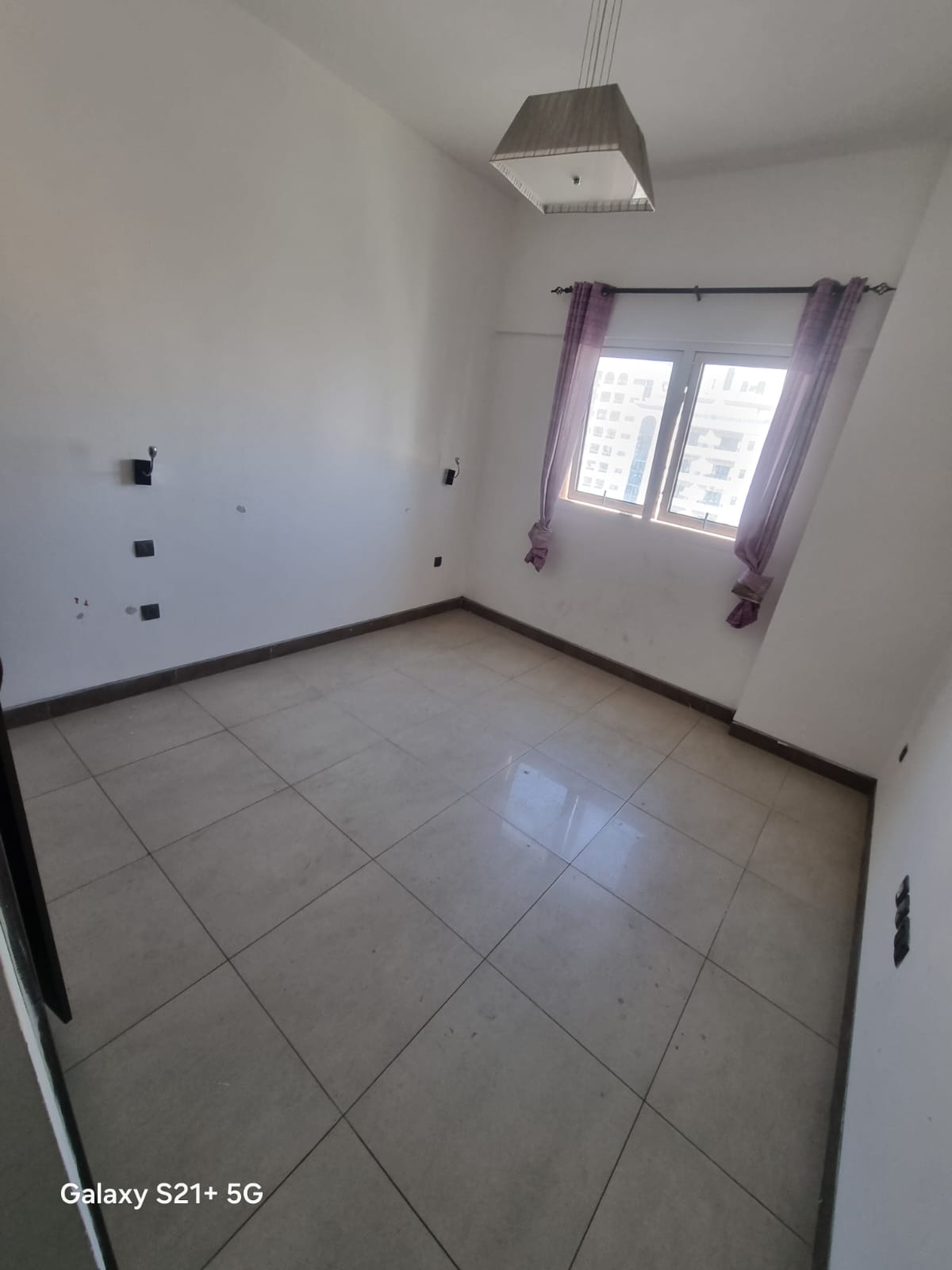 For rent: a distinctive apartment – Umm Al-Tarafa / Al-Qasimia One bedroom and a living room Kitchen Bathroom Central air conditioning