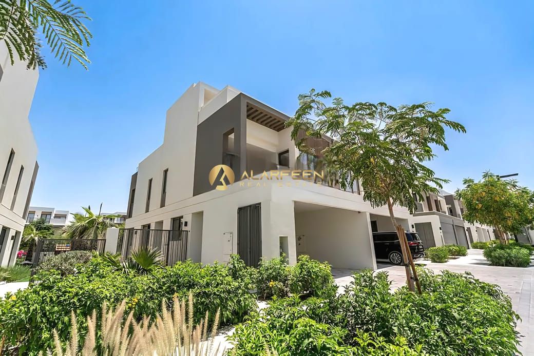 Community View | Exclusive | Ready to Move