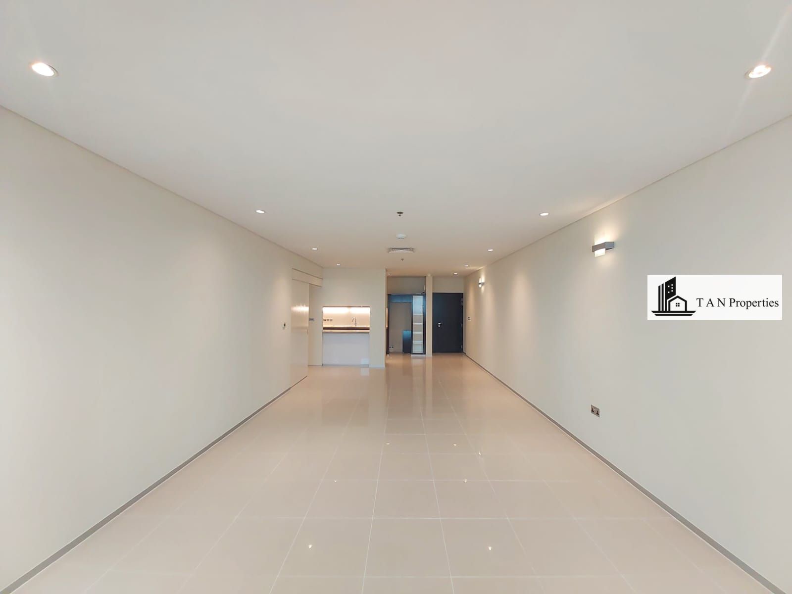 Big Layout 2BR | Prime Location| Next To Metro| SZR View