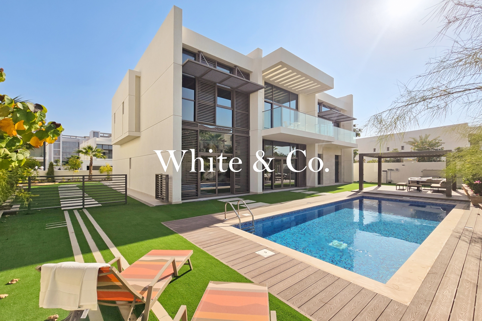 Contemporary | Landscaped | Furnished