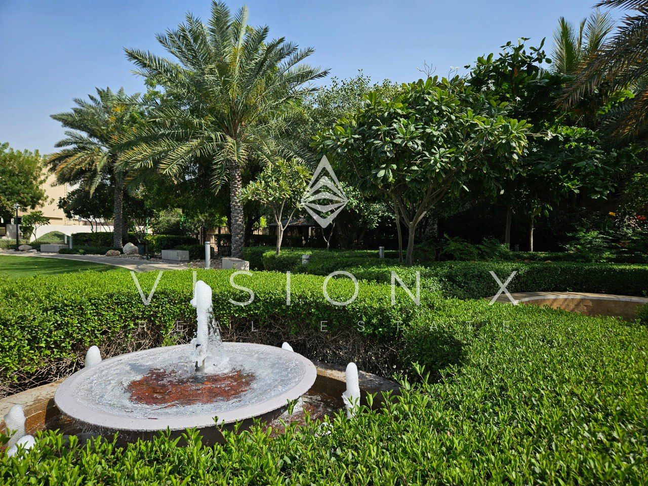 Spacious 5-Bedroom | Contemporary Style | Ready Now