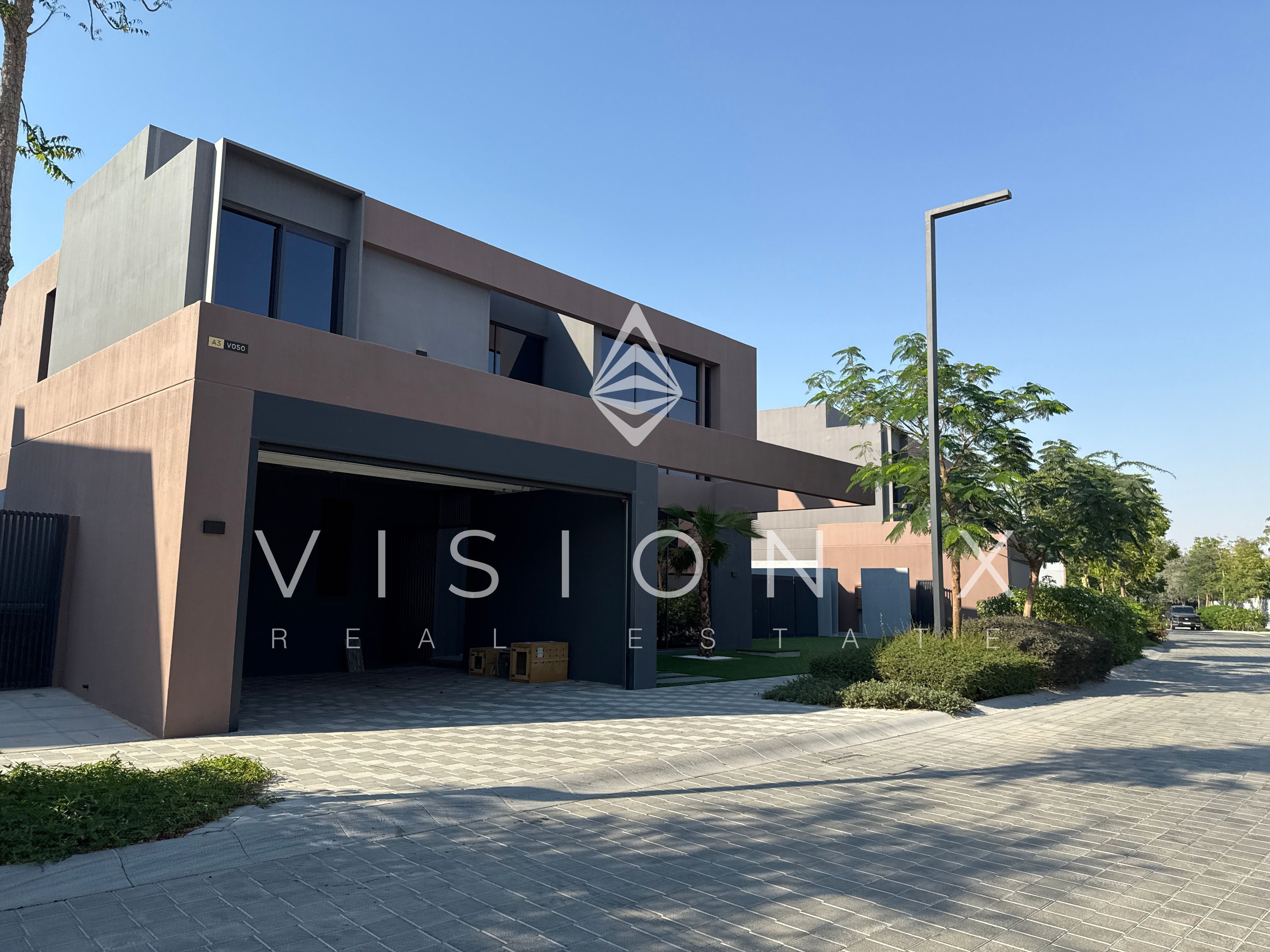 Forest Views | Contemporary Style | Excellent Location