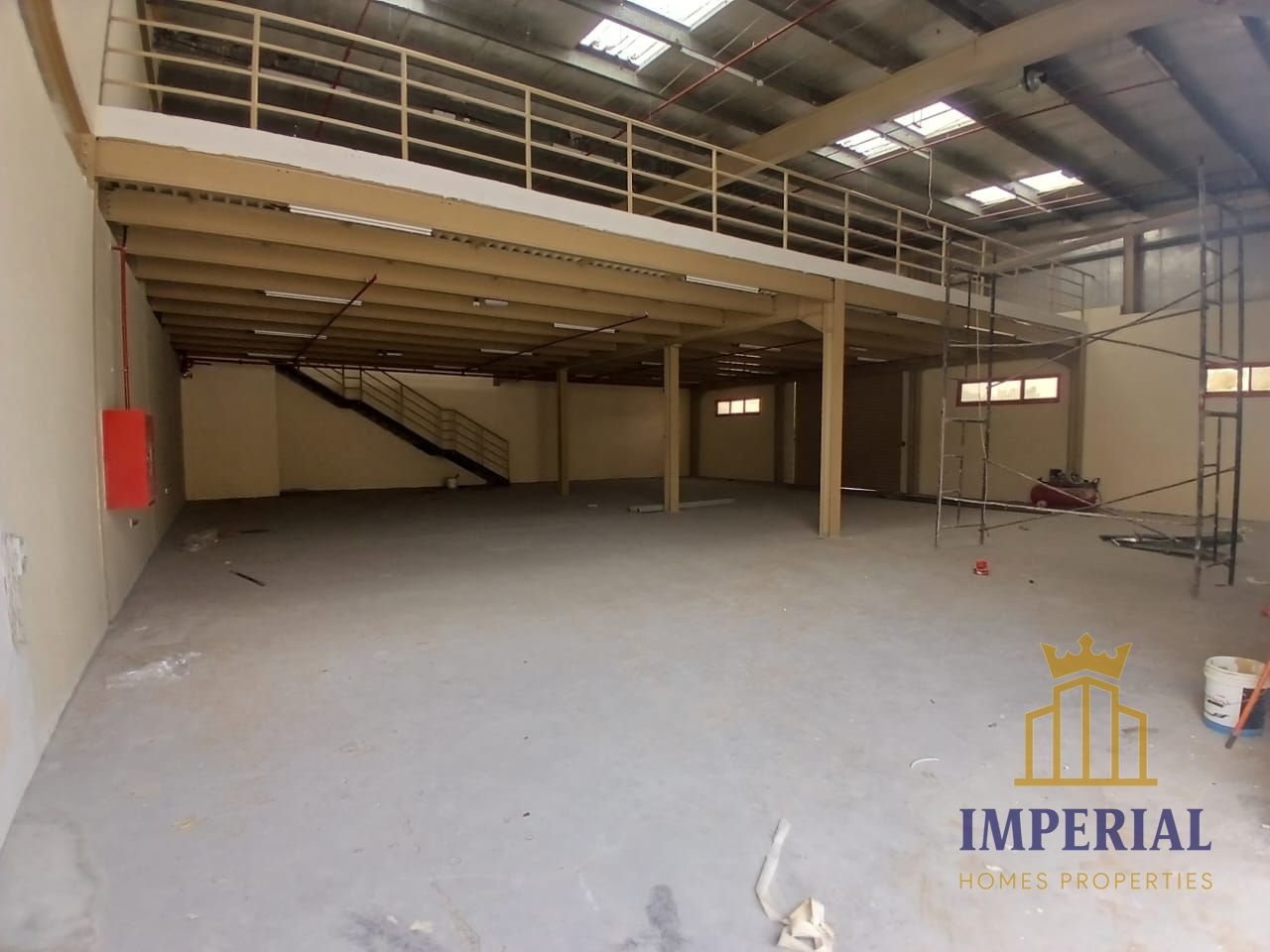 Warehouse for rent in Al Jurf Industrial Area With mezzanine