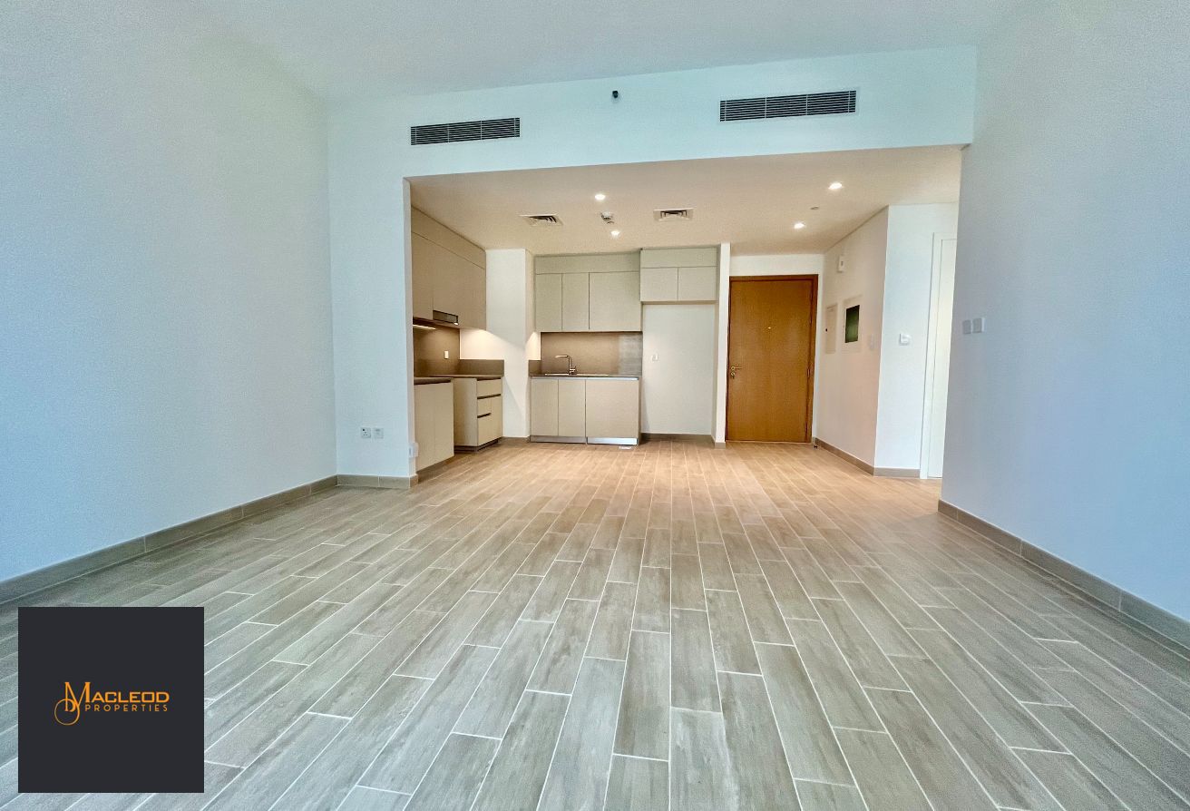 Community View/ Stunning Unit / Motivated Sell