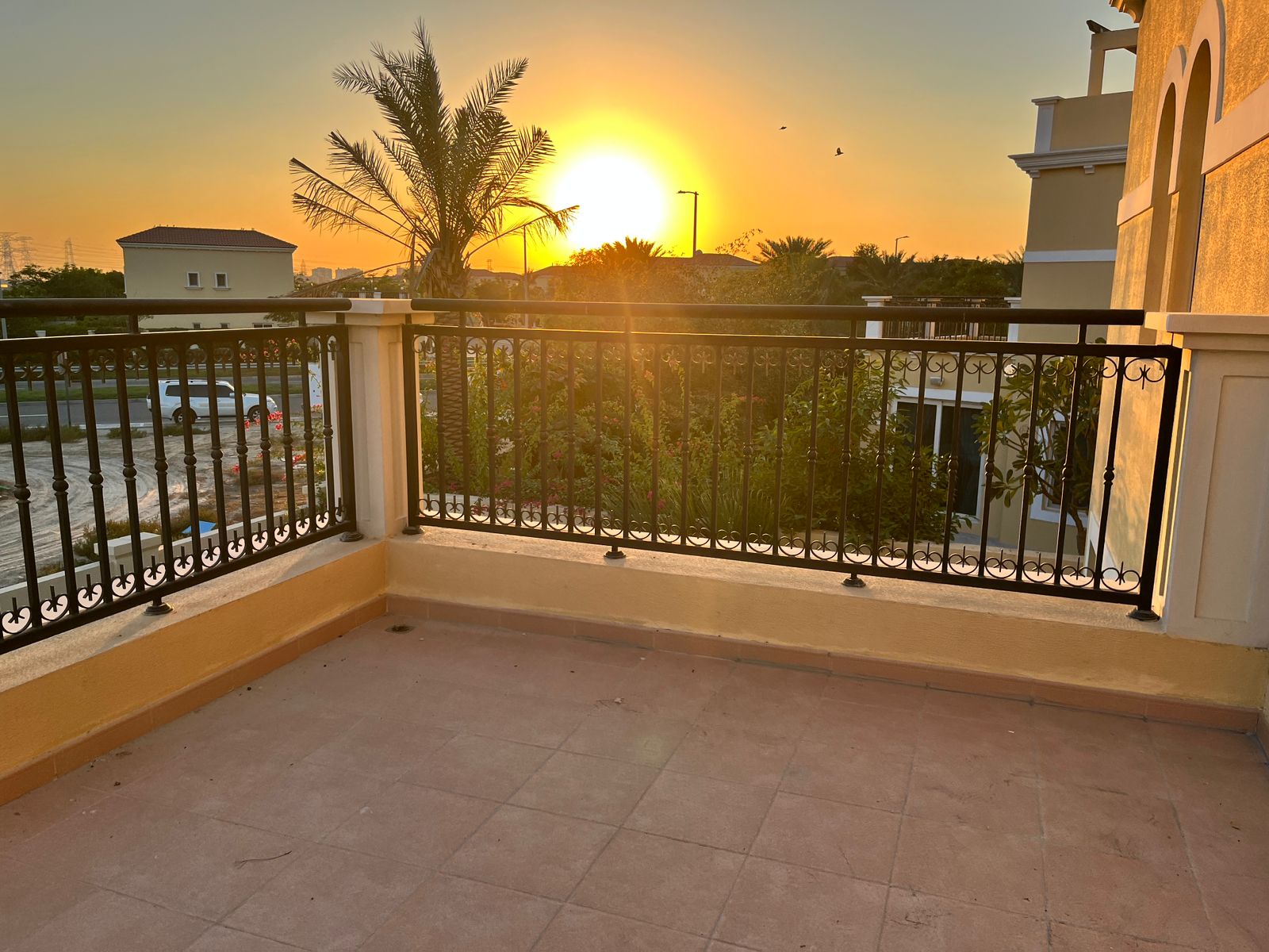 Luxury 4BR Legacy Nova Villa | Large Plot | Private Garden | District 9