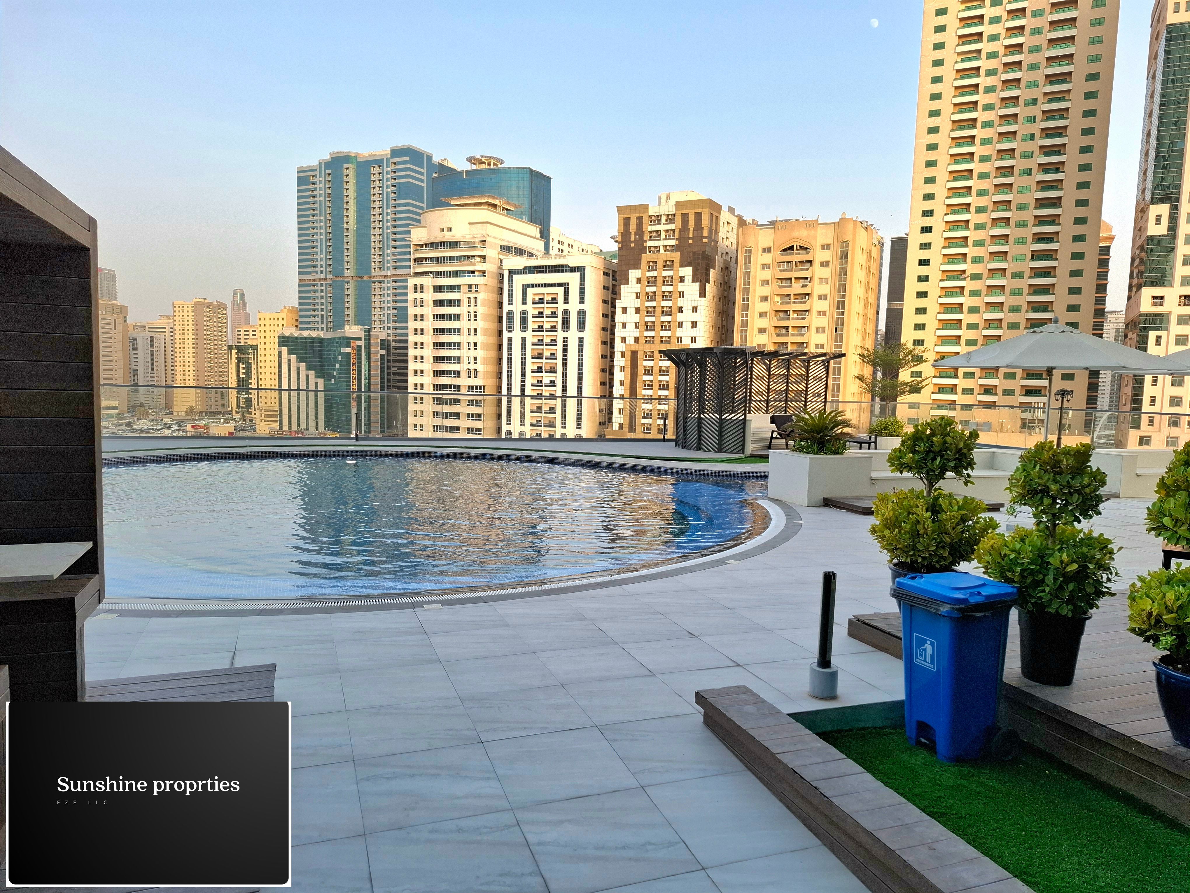 STYLISH 2BHK ON MAMZER CORNISH WITH GYMM POOL