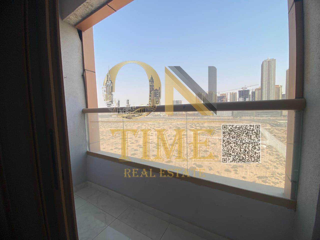 Strategic location / Excellent space / Parking / Gym / Swimming pool
