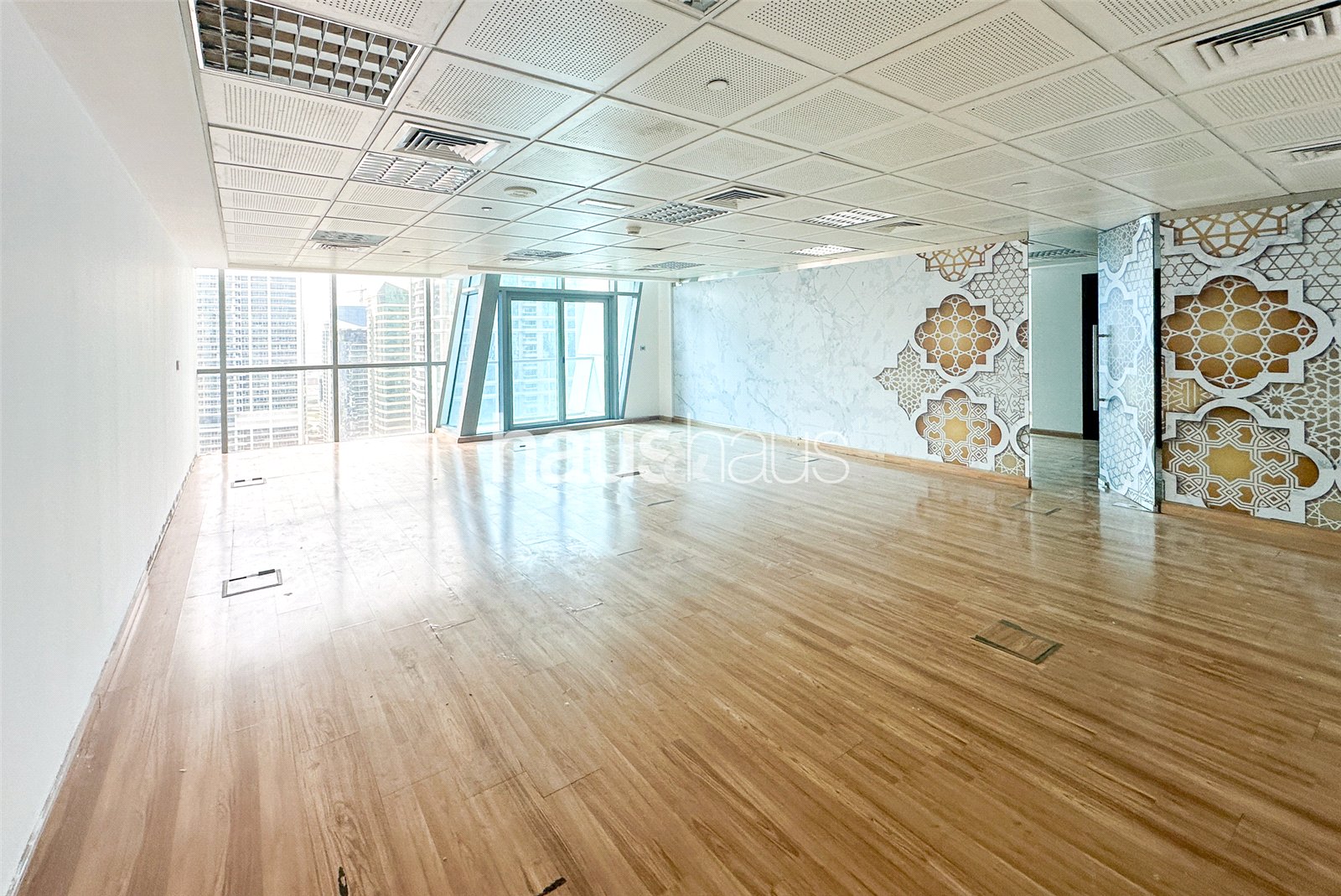 Fully Fitted | Close To Metro | High Floor