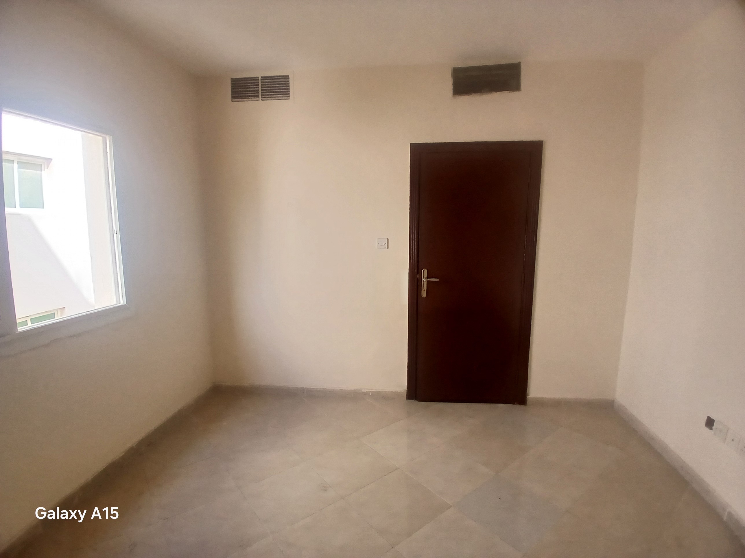 Spacious and Luxurious 1BHK Available in just 27k || Family Building