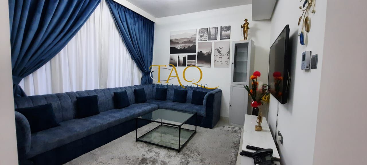 SPACIOUS CORNER FULLY FURNISHED 3BR TOWNHOUSE L SHAPE GARDEN
