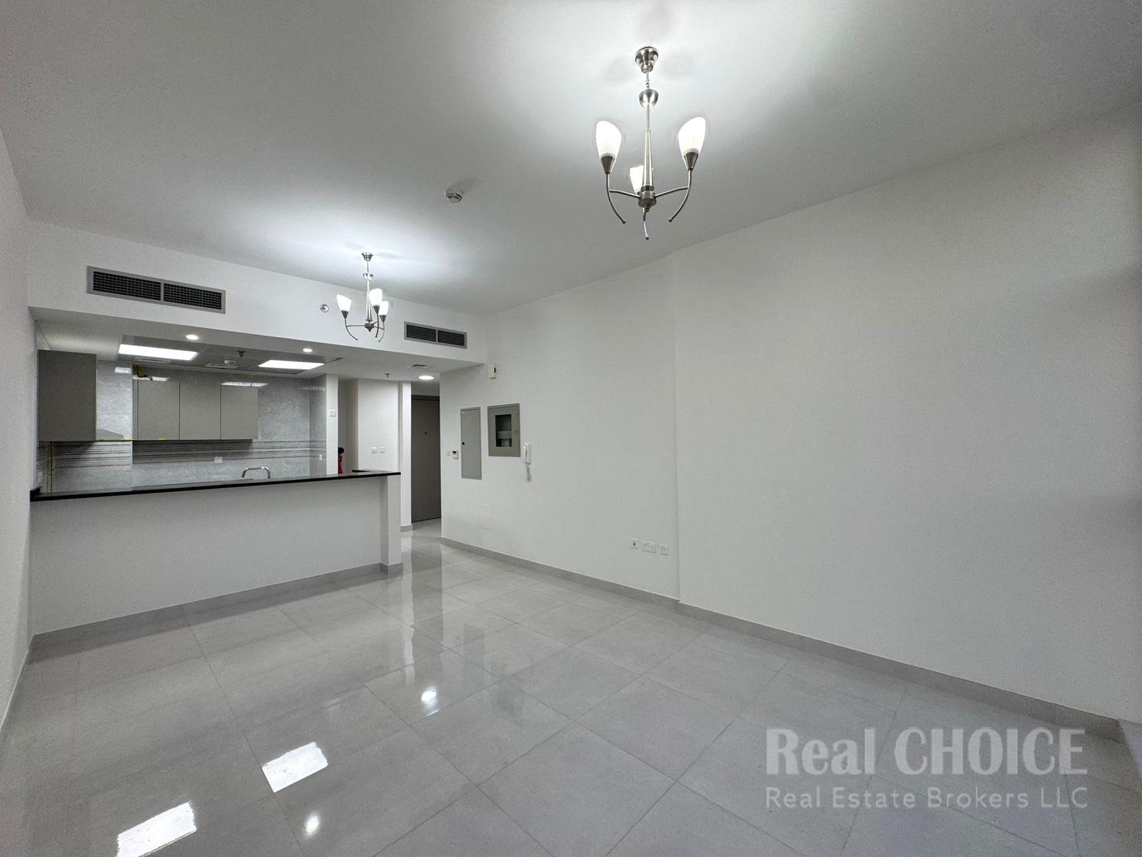 Modern 1-Bedroom | Central Amenities | Spacious