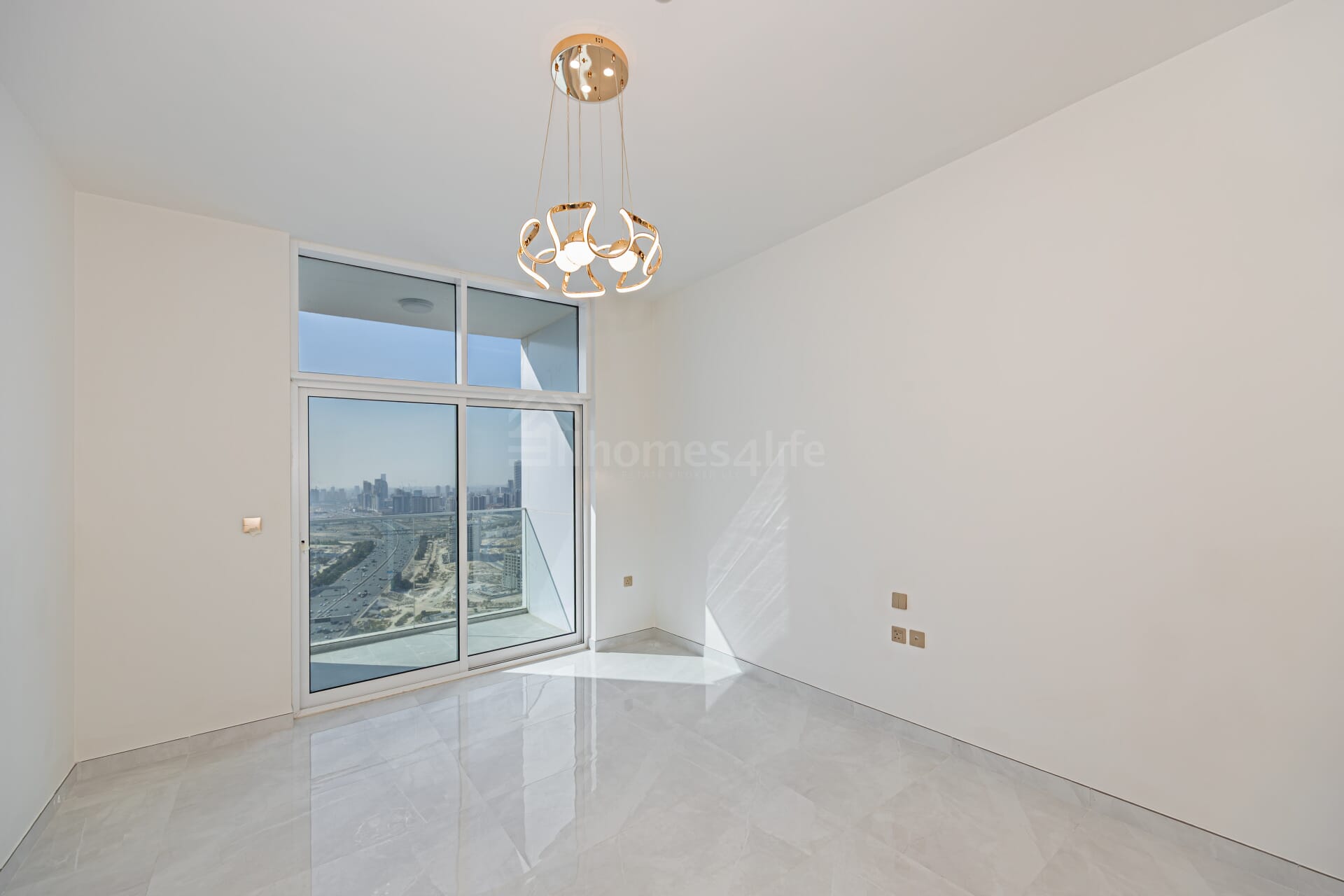 Low Floor Studio for Rent | Miracle Garden View
