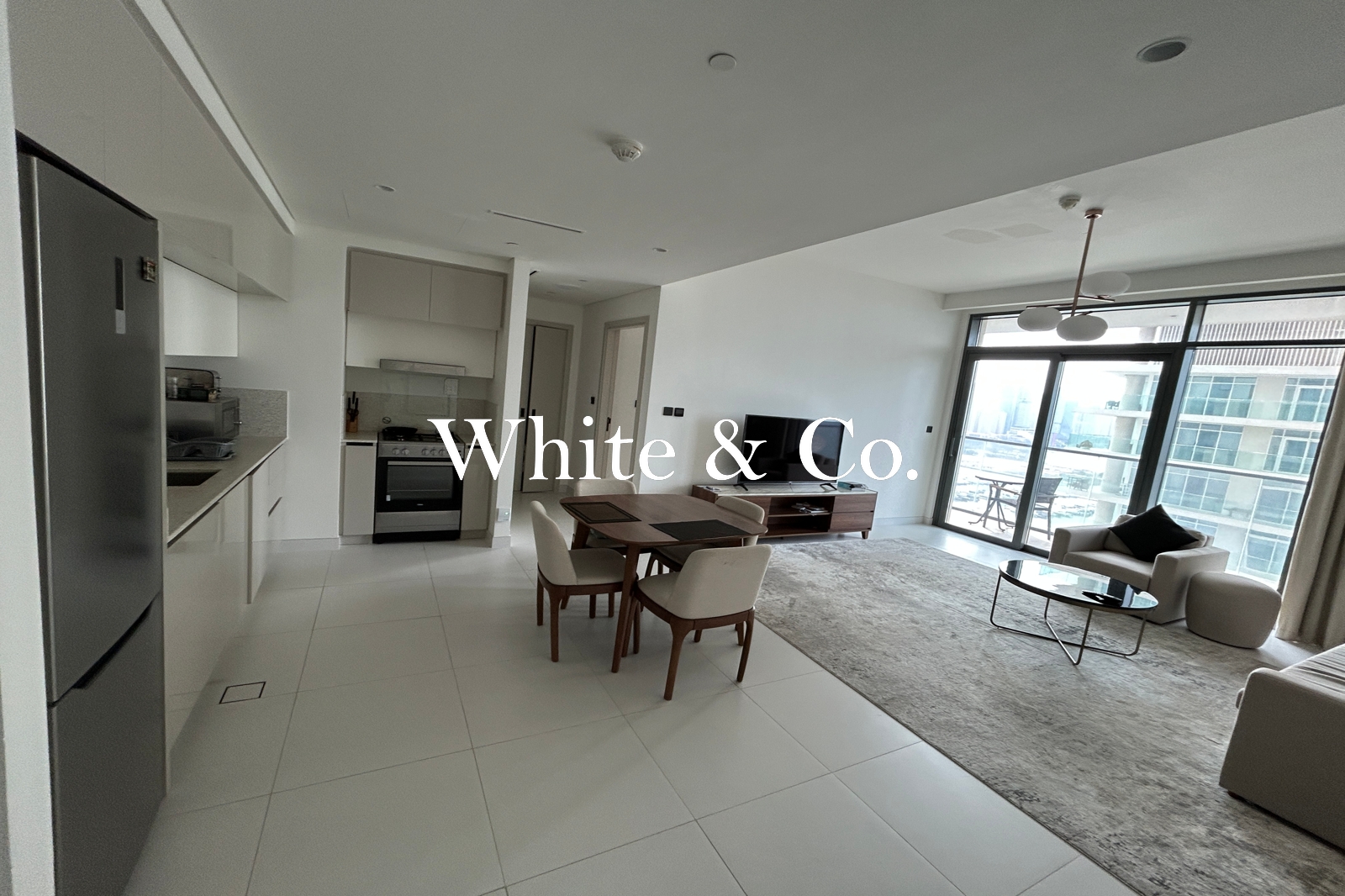 Marina Vista Tower 1| Chiller free | Vacant