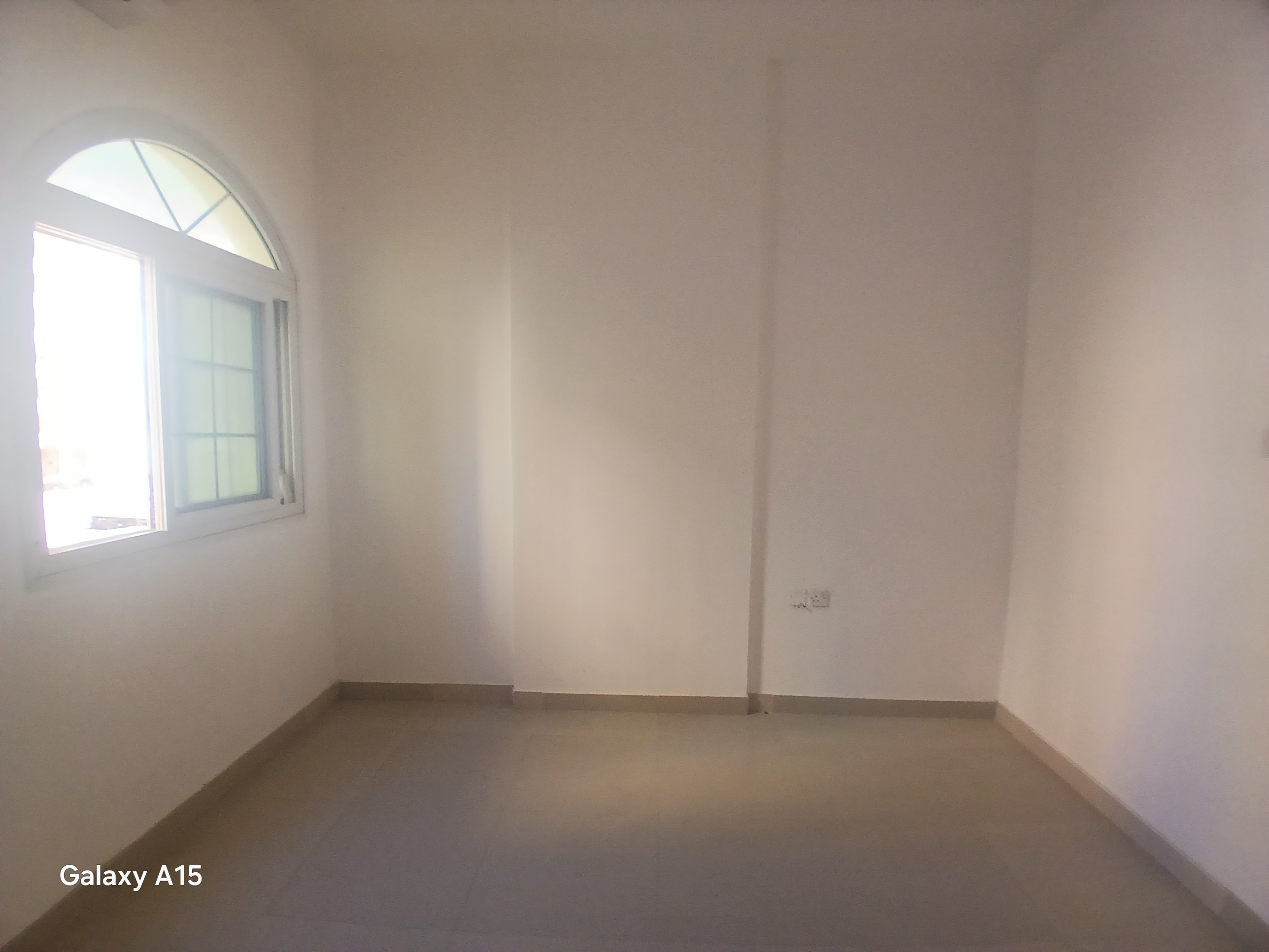 Spacious and Luxurious 2BHK Available in just 42k || Family Building