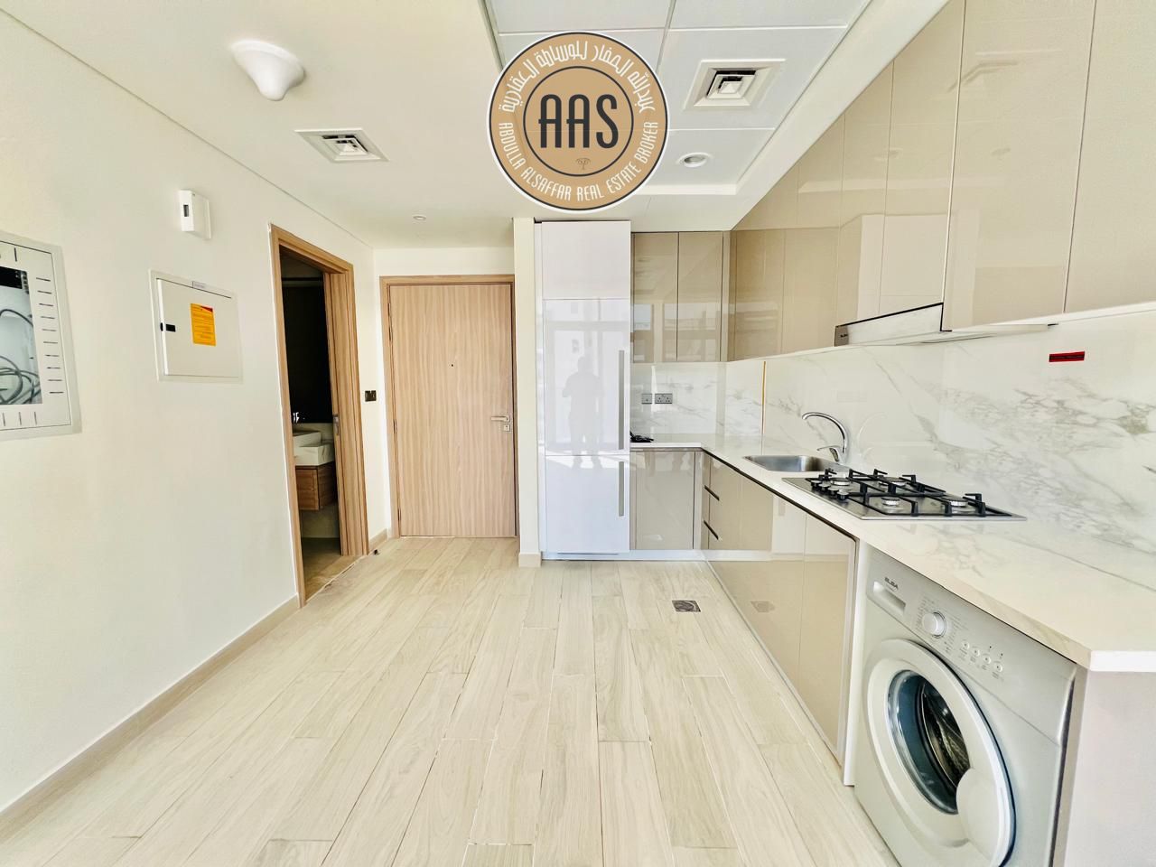 Huge size 1 Bed Room and Hall in 850000