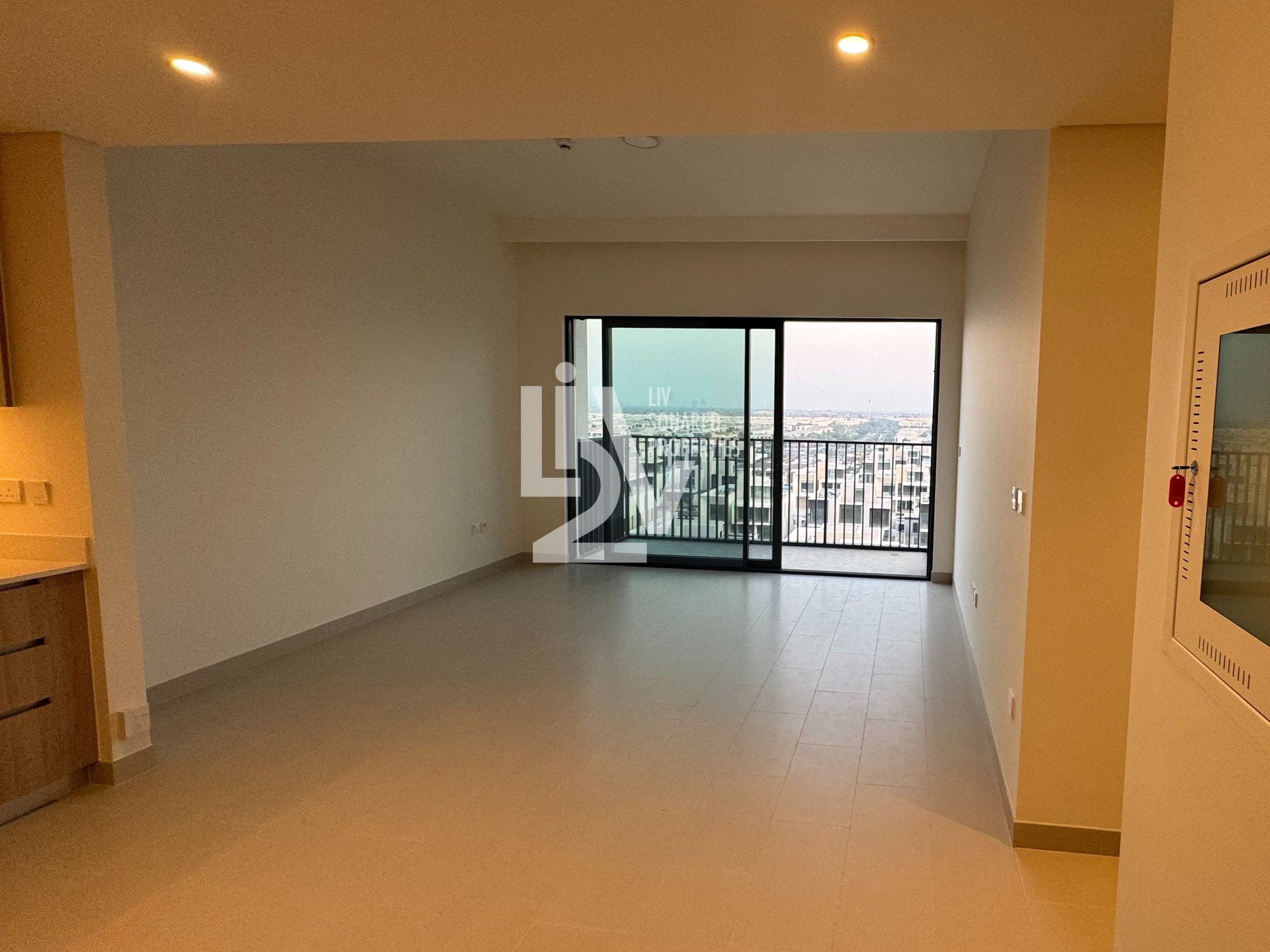 Brand New | Mid Floor | Hillcrest Villas View