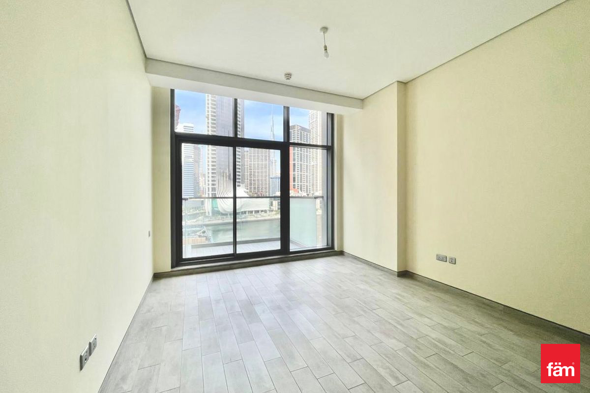 Burj Khalifa View | Lowest Price | Maid Room