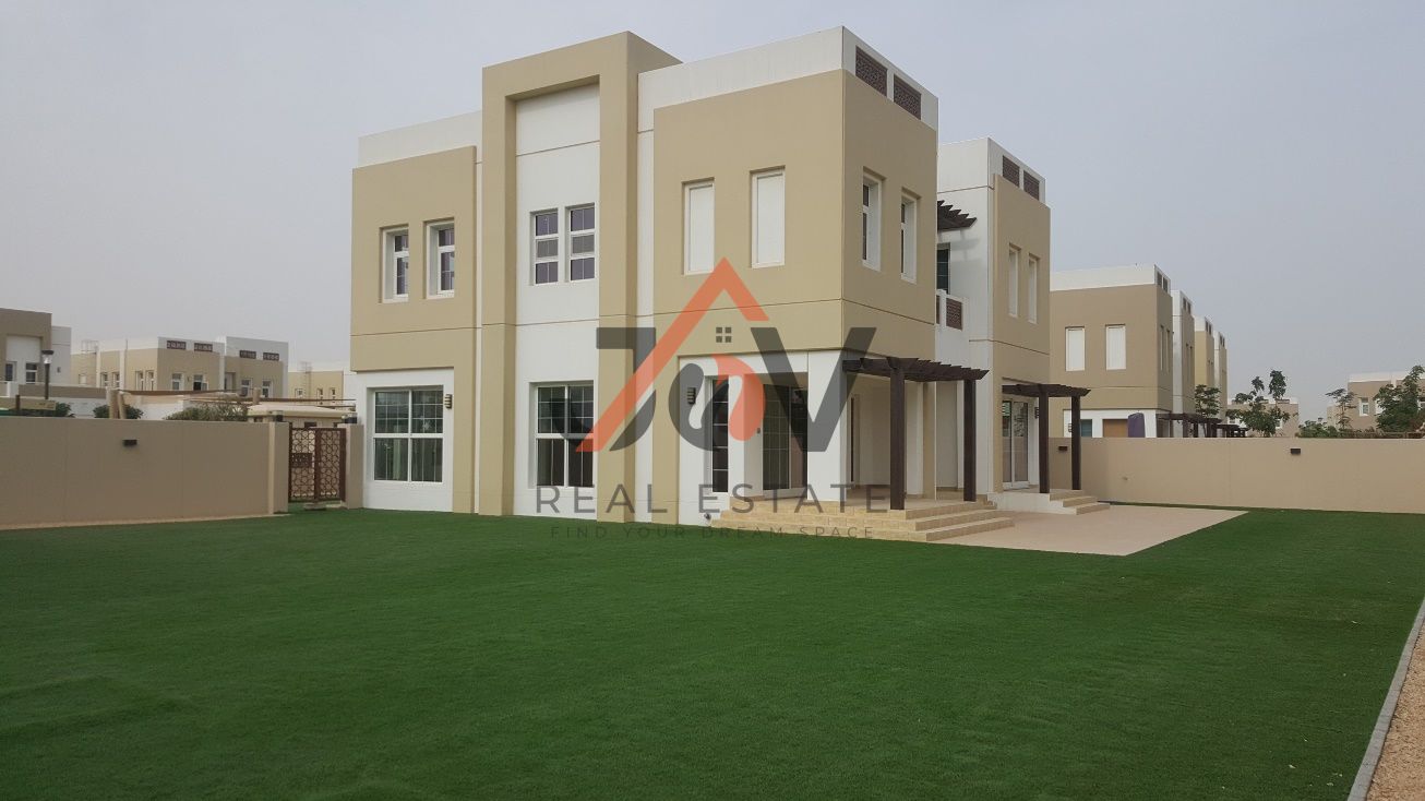 RARE Extra Large Plot | 3 Bed | Spacious