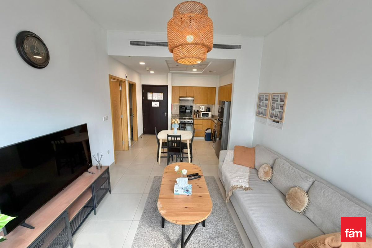 Fully Furnished | High Floor | Vacant