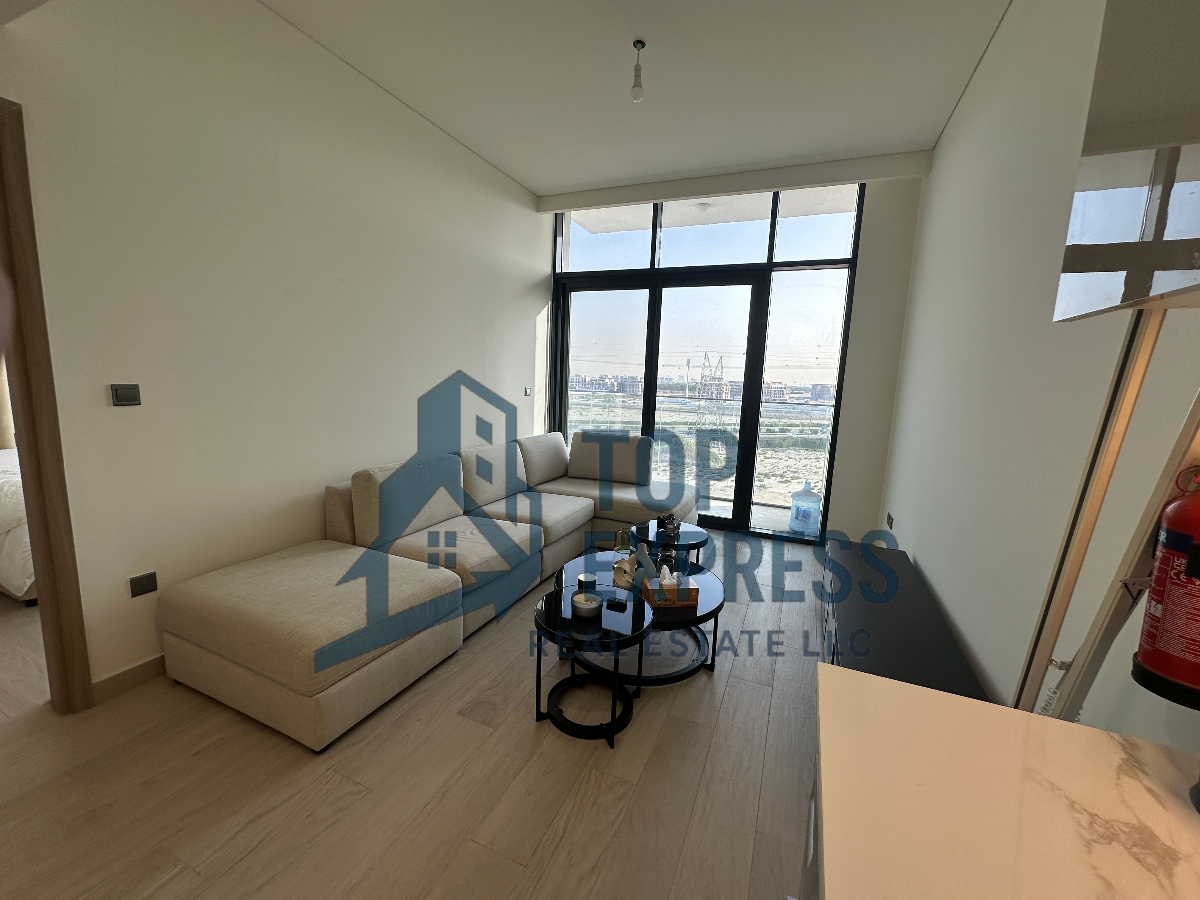 Elegant 1 Bedroom | Furnished | Pool & Meydan View | Azizi Rivera Bulding 32