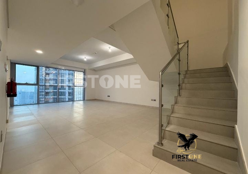 Hot Deal |Amazin Unit Duplex In Views 2 | Book Now