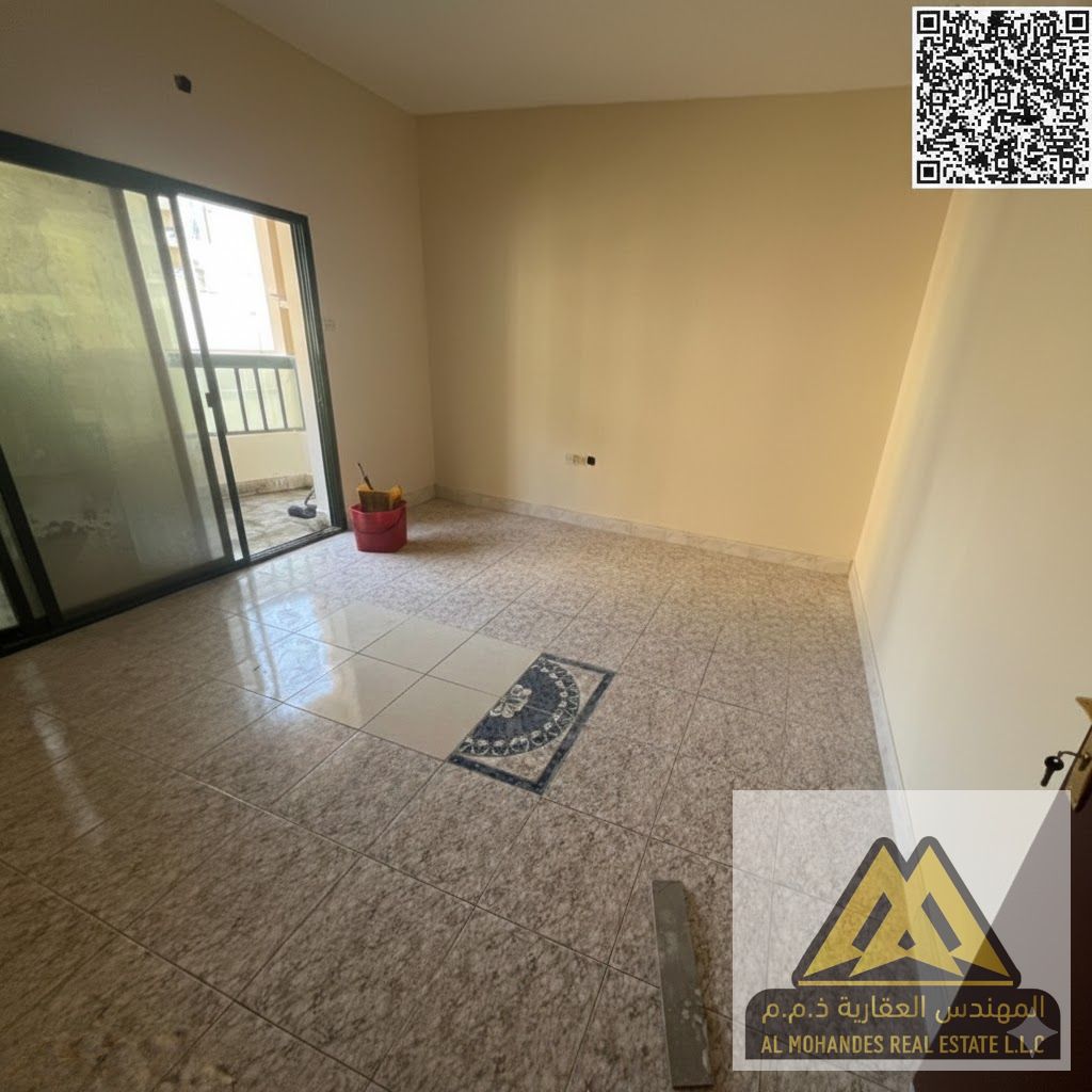 Two bedrooms, a living room, and two bathrooms in the apartment | No air conditioning | Prime location near all services | Security deposit: Non-cash