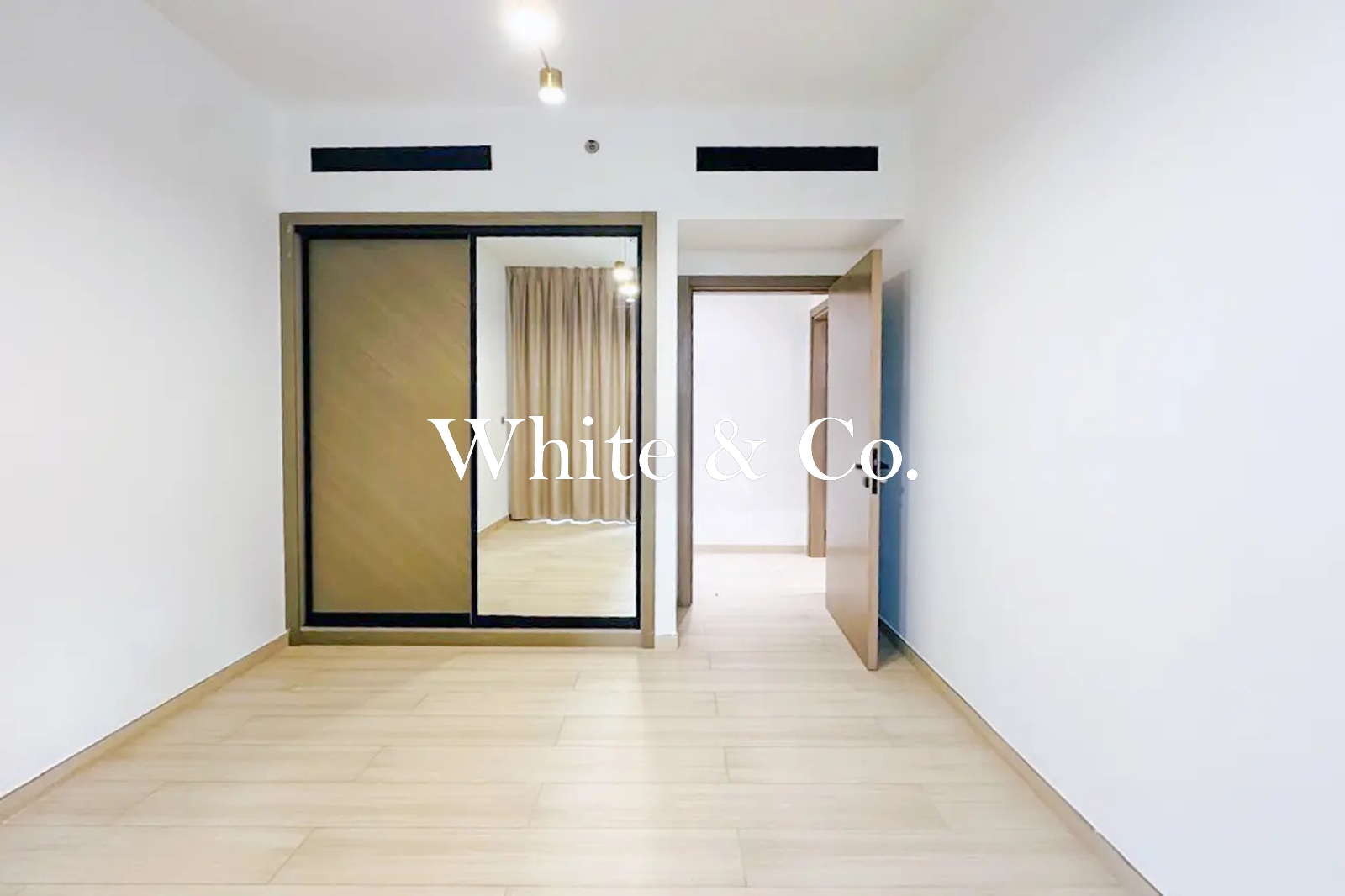 BIGGER LAYOUT | PRIME LOCATION | FLEXIBLE CHEQUES