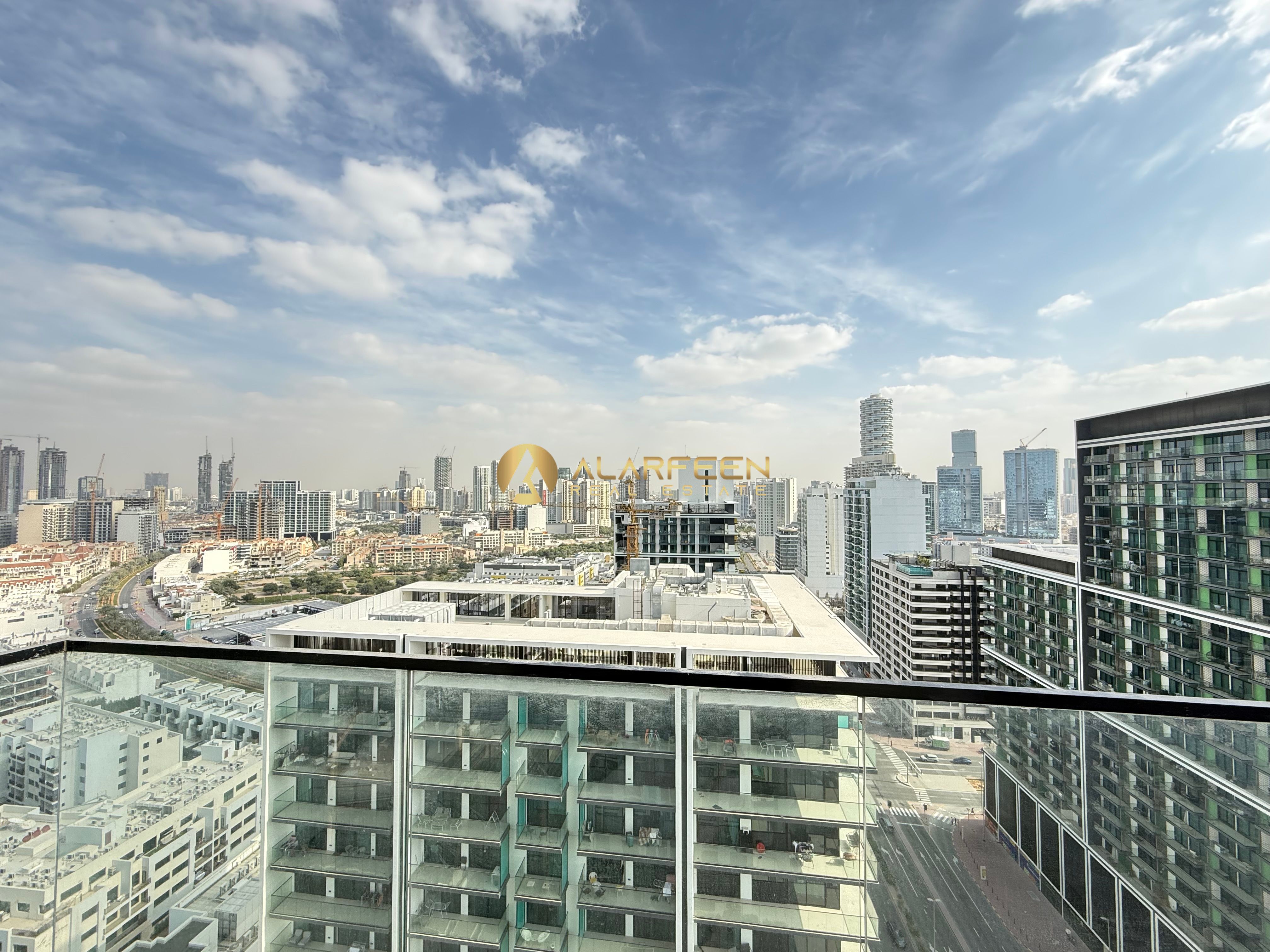 Fully furnished | Prime Location | Community View