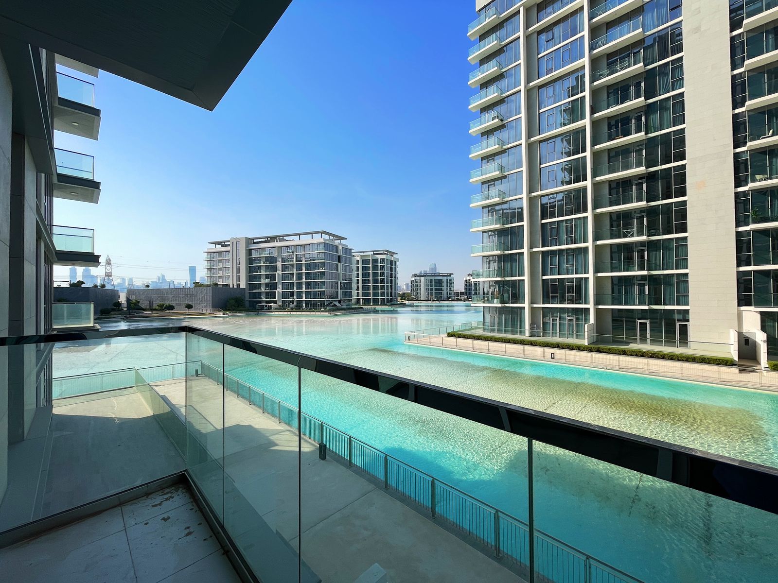 BRAND NEW UNIT | LAGOON VIEW | READY TO MOVE