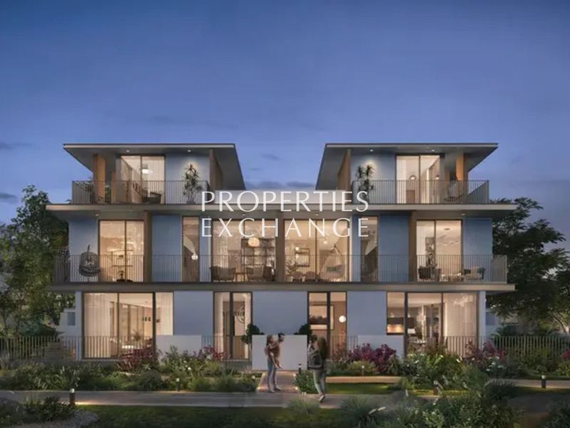RESALE | CORNER UNIT | WALKING DISTANCE TO POOL AND PARK