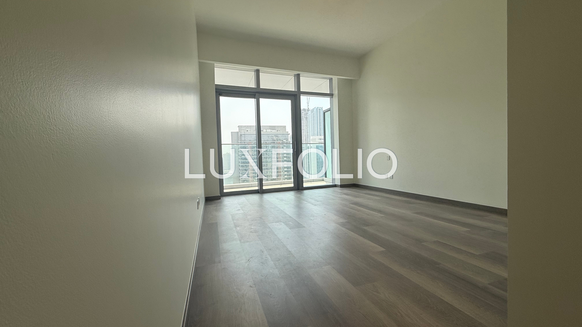 Unfurnished | 12 Cheques Possible | Canal View