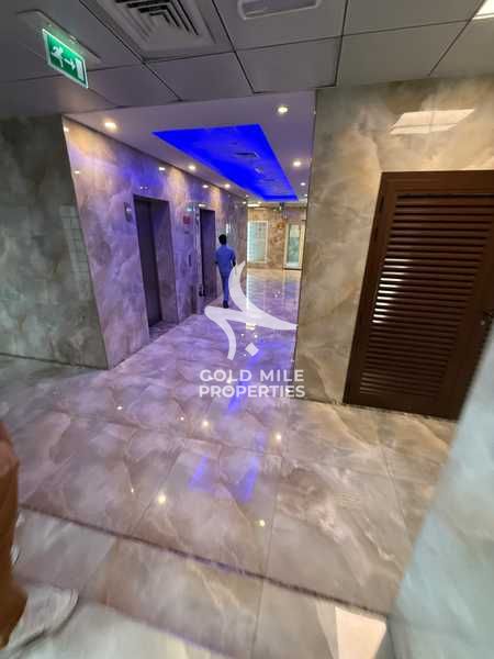 LUXURIOUS 3 BHK -SPACIOUS BIG LAYOUT - ONLY FOR FAMILY