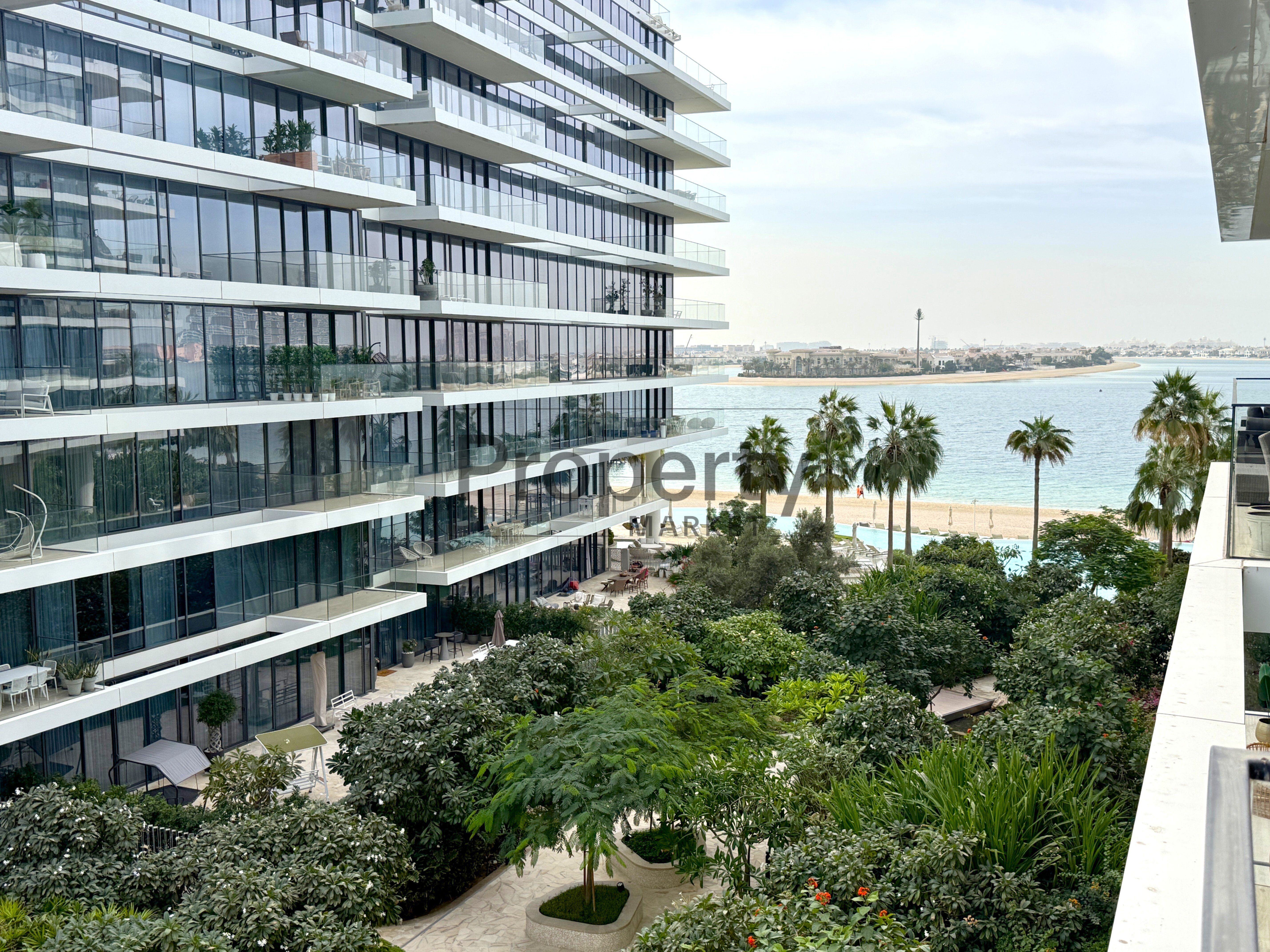 Luxury Living | Beach Access | Premium Furnishing