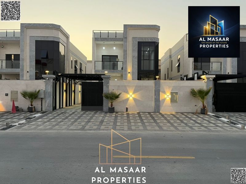 A luxurious villa with a super deluxe finish, close to all amenities, featuring a swimming pool, sewage services, and utilities, situated on a 4,000 s