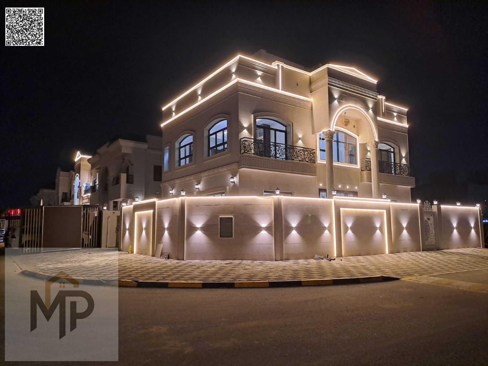 Corner Villa for sale at ajman| al helio2 area| 5 master rooms, majlis, hall, maid room, roof| freehold for all nationalities.
