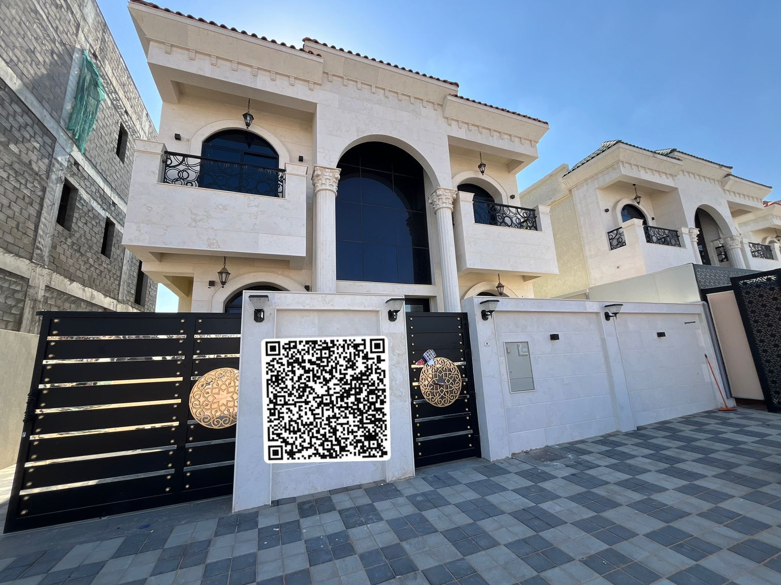 Villa for Sale – 5 Master Bedrooms | Al Helio Area – Ajman1