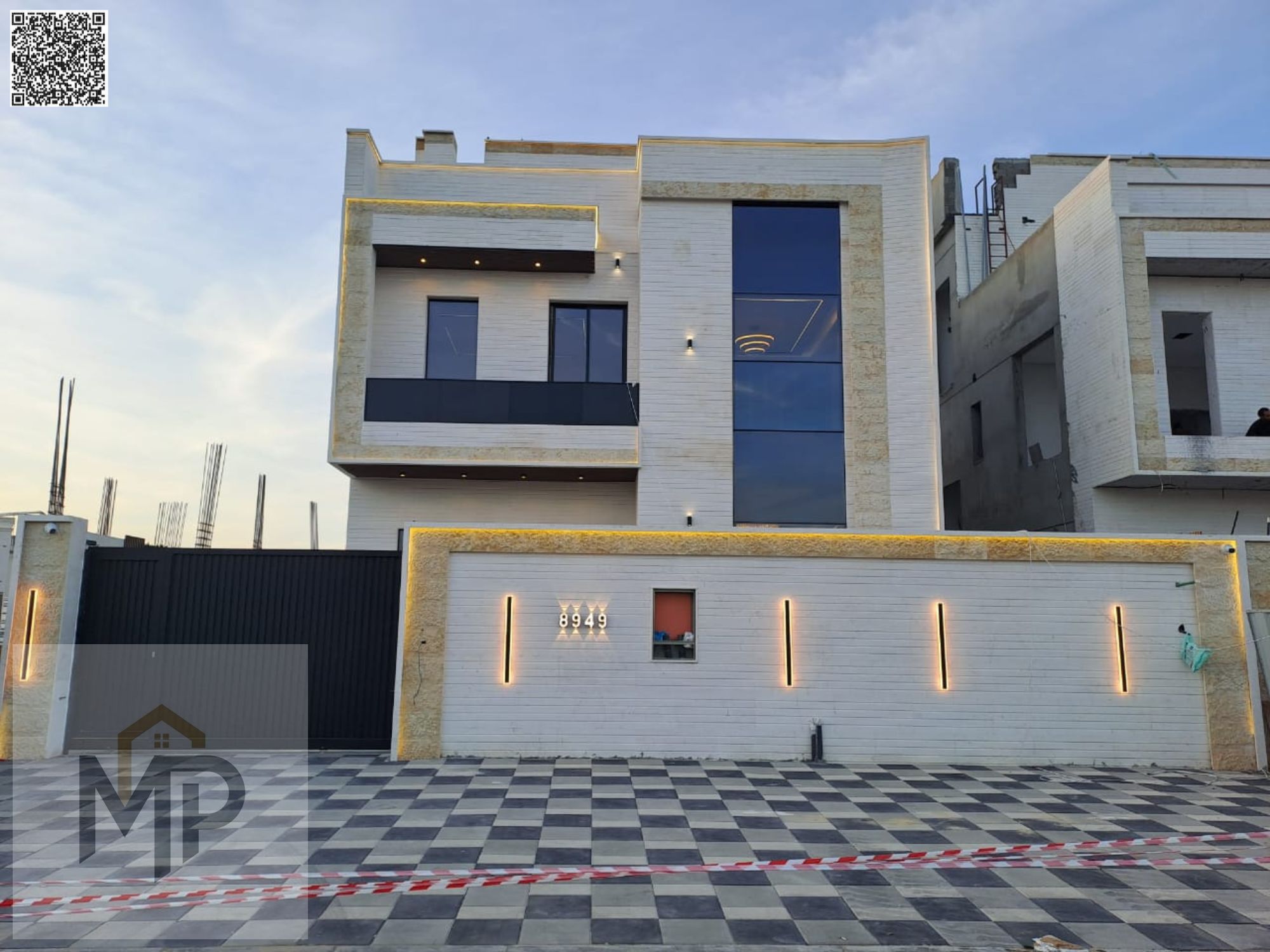 Villa for sale at ajman| al zahia area| 5 master rooms, majlis, hall, maid room, roof| freehold for all nationalities| 0 registration fees.