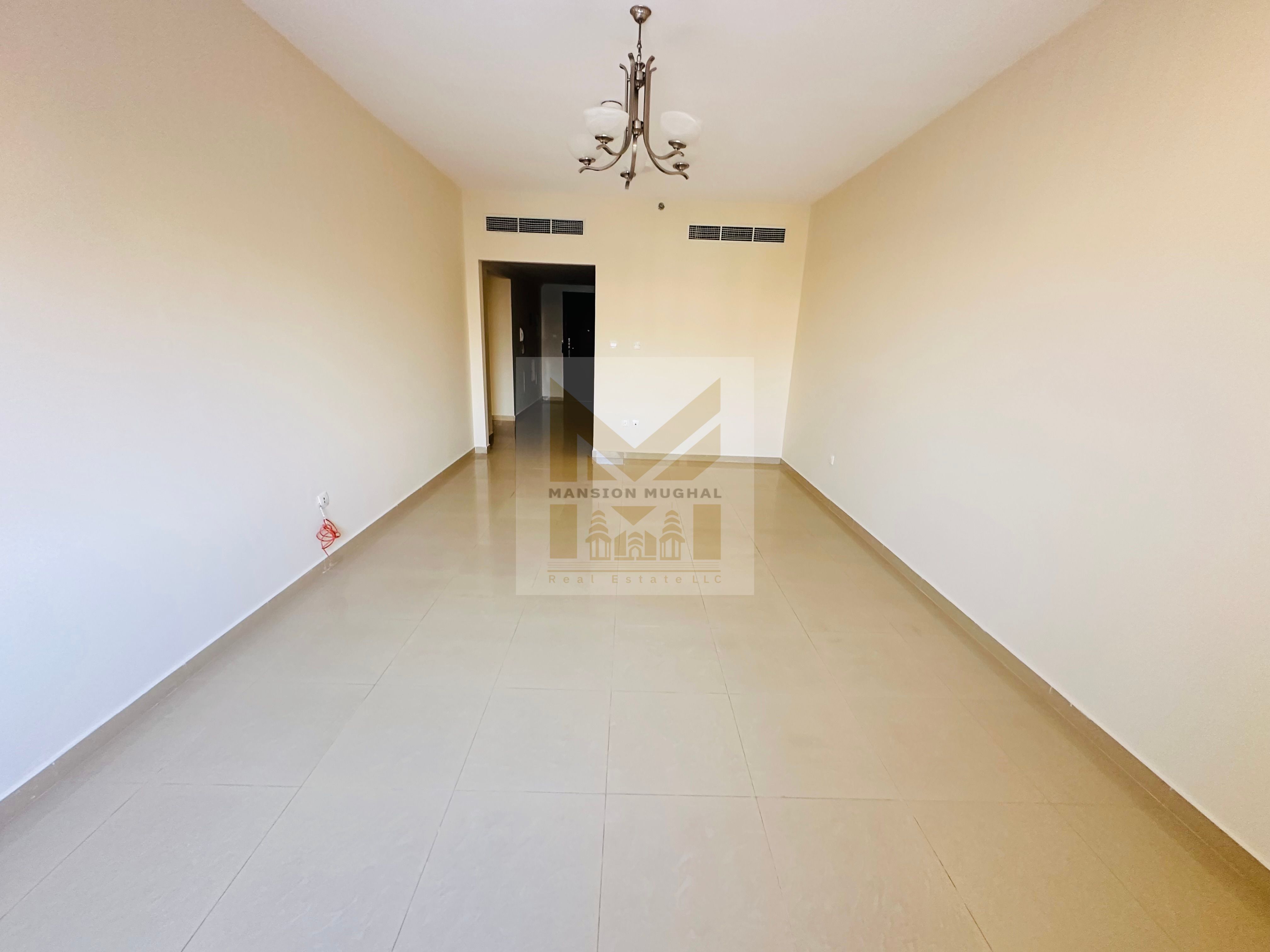 Luxury & Lavish 1-Br//Bright & Spacious//Balcony + Open View//1-Covered Parking//4&6 Chqs