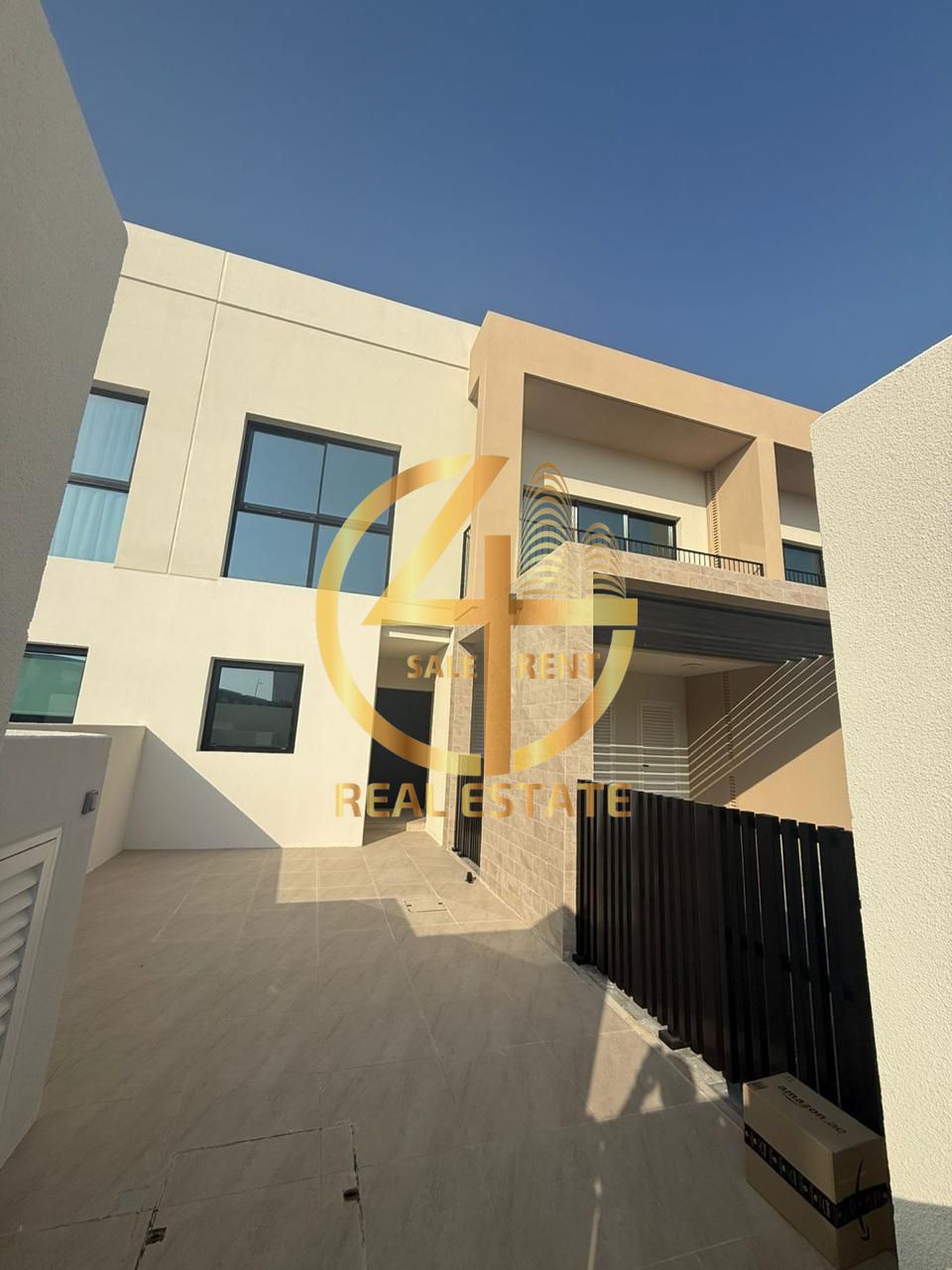 Unique Living | Double Row | Ready To Move