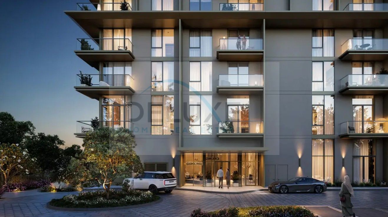Near to Golf Course | Luxury Living