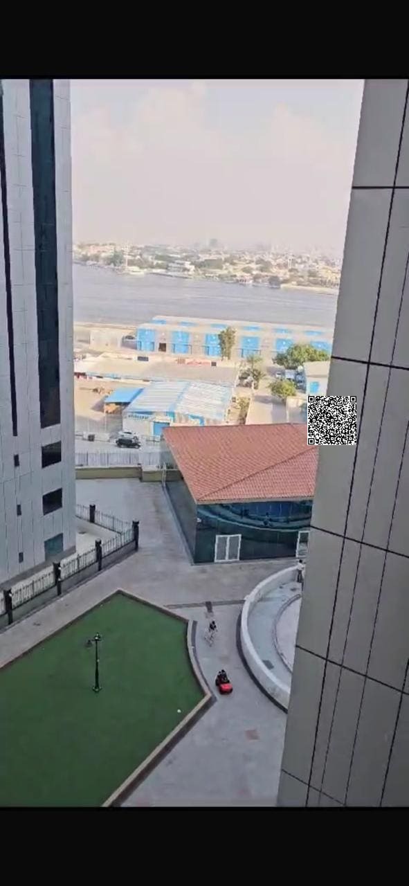For sale: A distinctive apartment in Orient Towers, a wonderful two-bedroom apartment with a living room